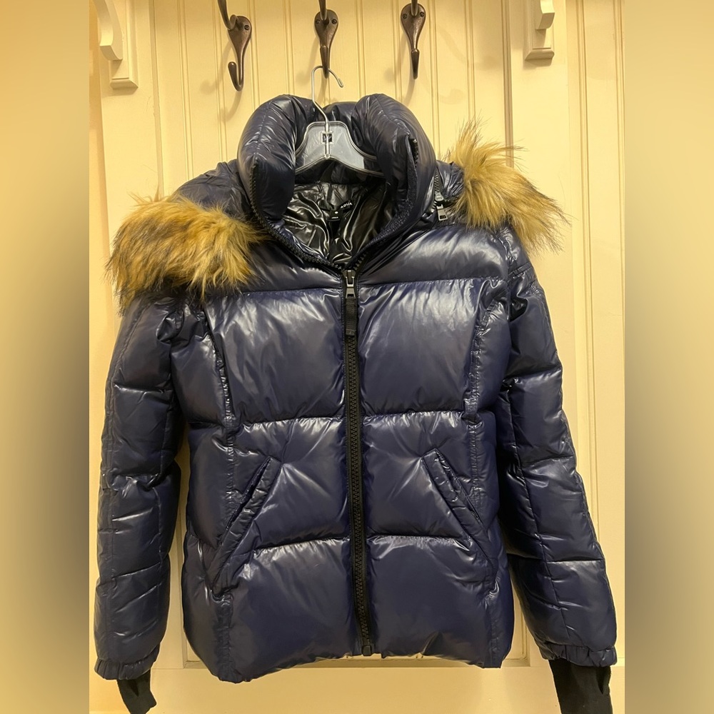 AQUA PUFFER JACKET